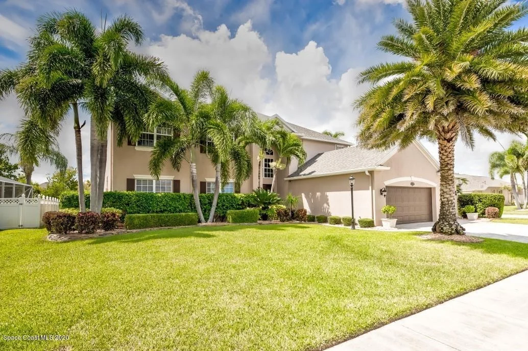 Photo of 3696 Peninsula Circle