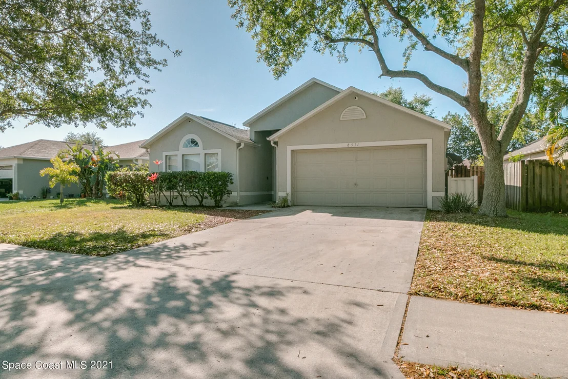 Photo of 8511 Ivanhoe Drive