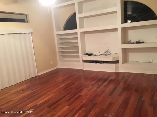 Photo of 1048 Worthington Spring Drive