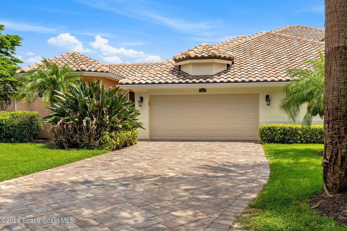 Photo of 162 Whaler Drive