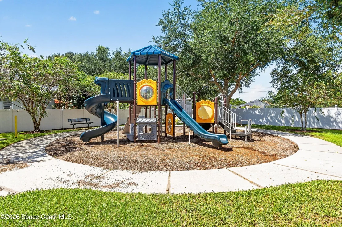 Photo of 994 Bryce Lane