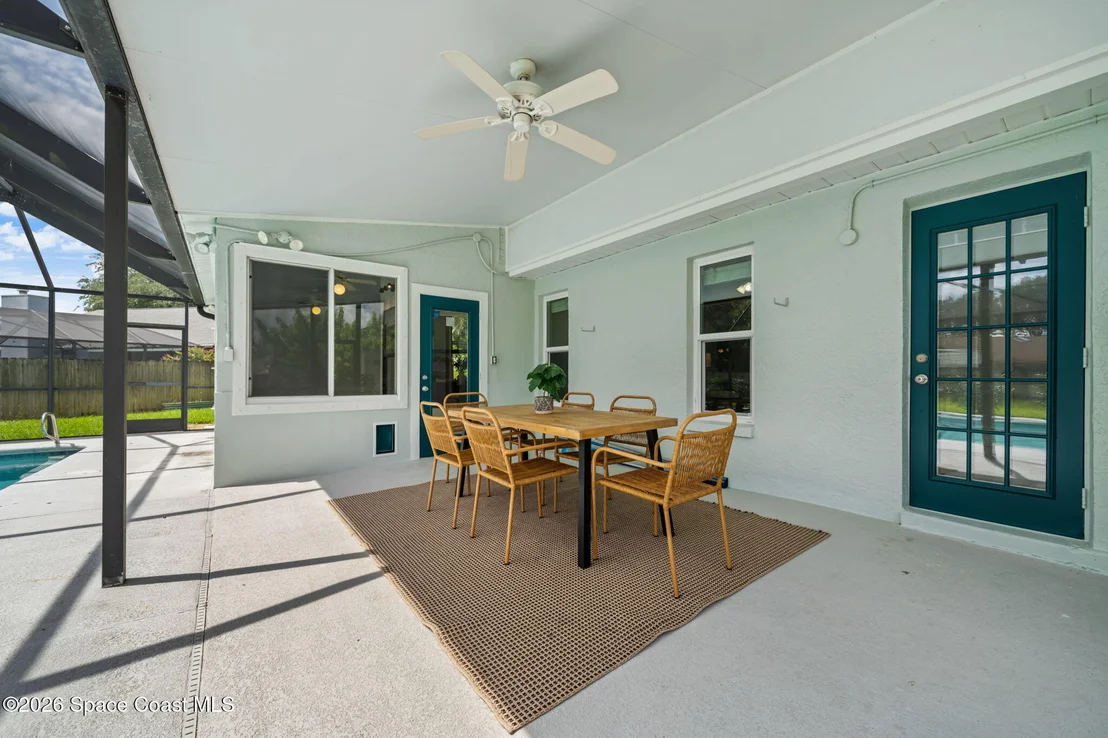 Photo of 4875 Winchester Drive