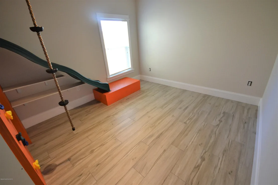 Photo of 960 Fiddleleaf Circle