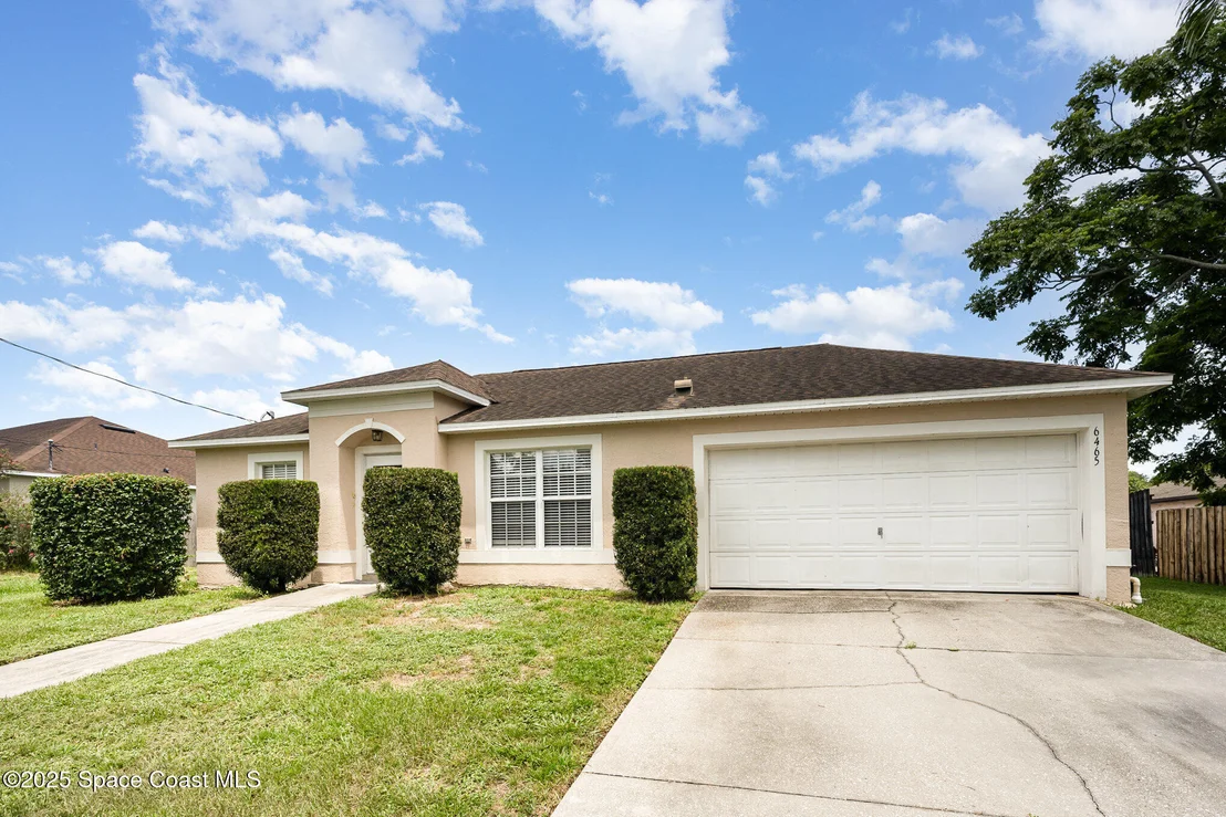 Photo of 6465 Grissom Parkway