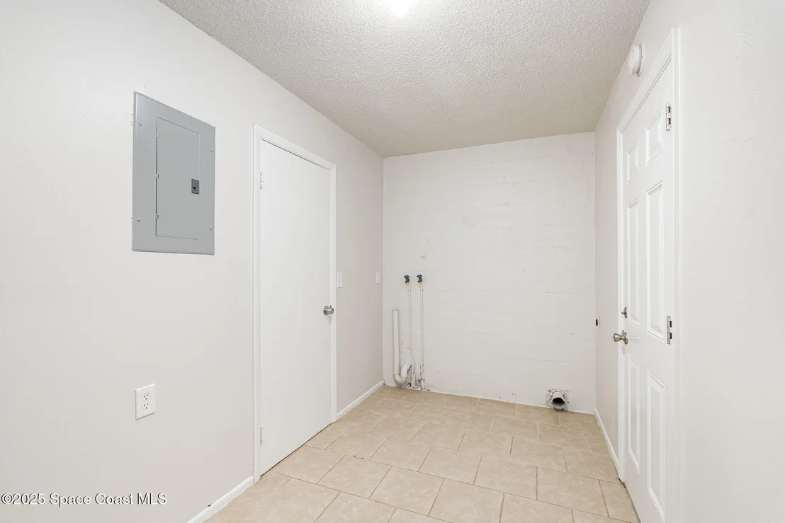 Photo of 1122 Manatee Drive