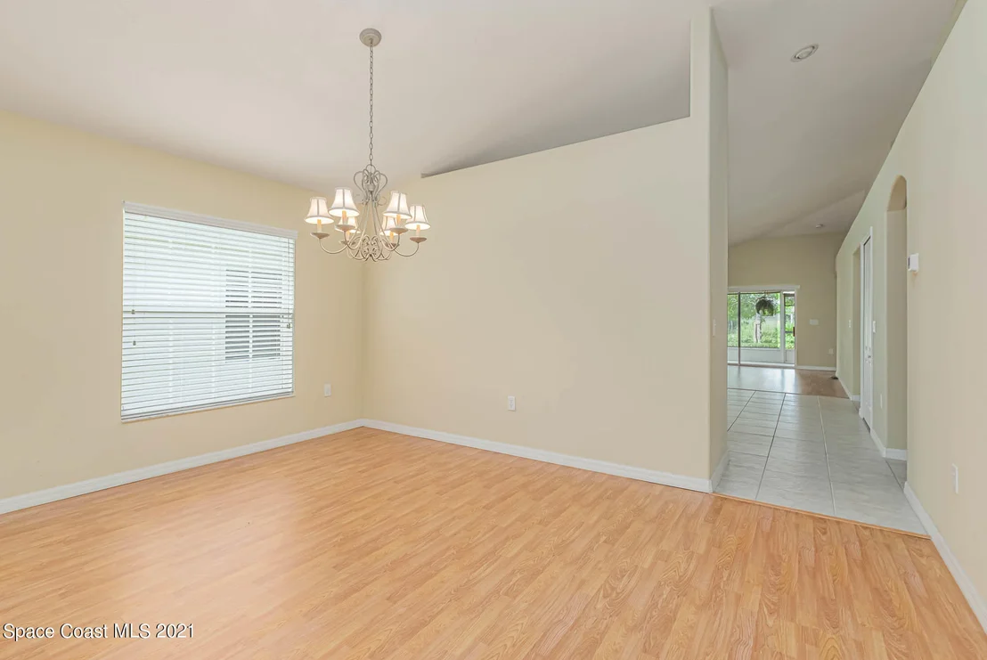 Photo of 6914 Renshaw Drive