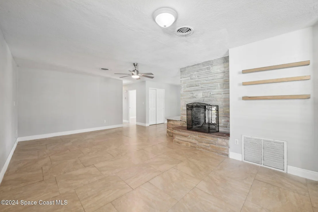 Photo of 420 7th Avenue