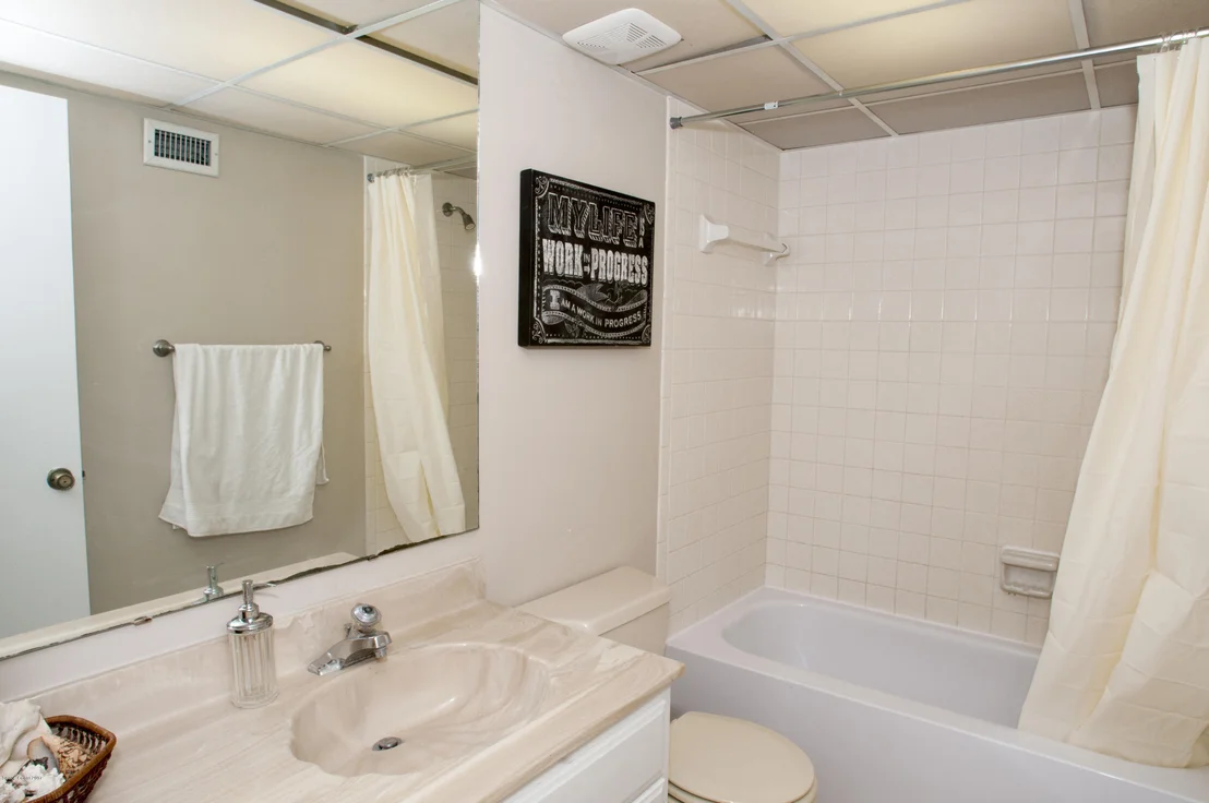 Photo of 2173 Tarrytown Lane NE