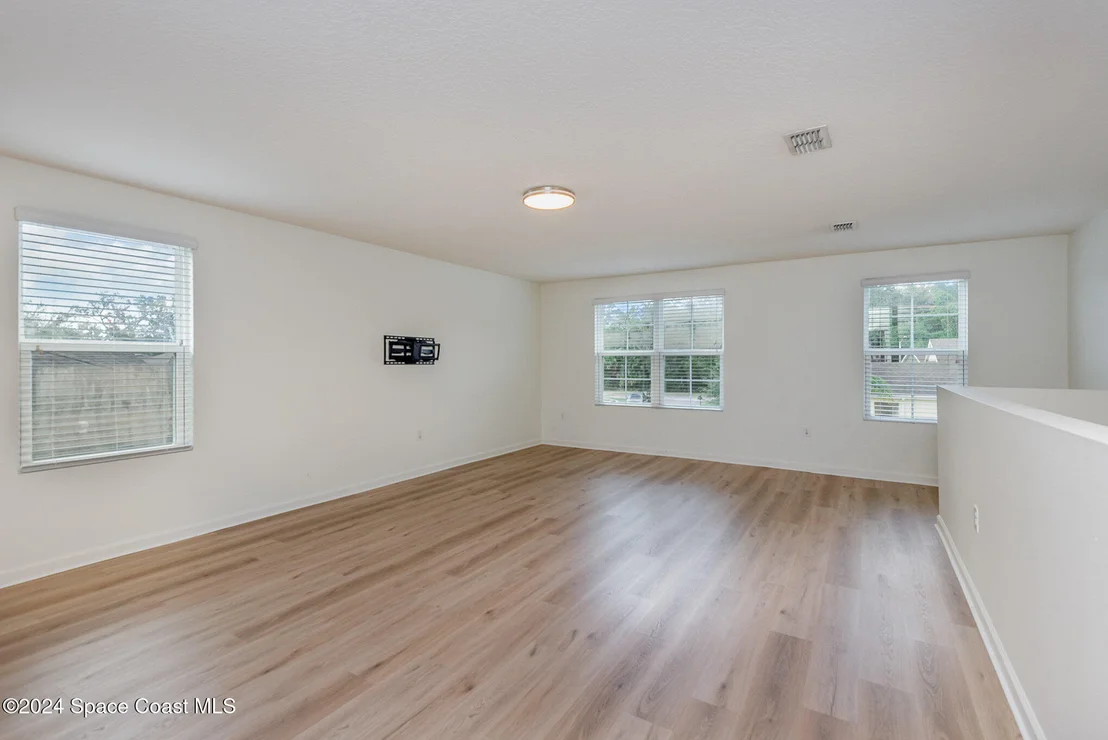 Photo of 2675 Falcon Lane