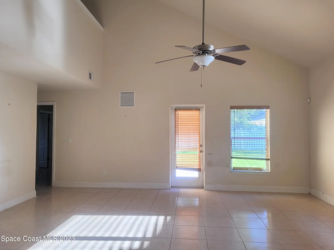 Photo of 1576 Alaqua Way