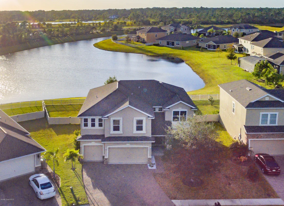Photo of 212 Abernathy Circle SE
