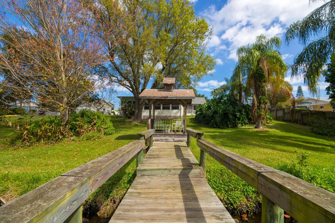 Photo of 550 Thomas Barbour Drive
