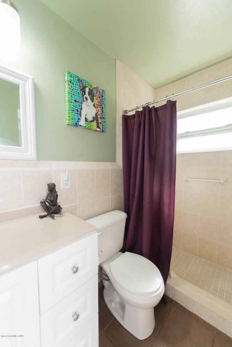 Photo of 785 Aragon Avenue NE