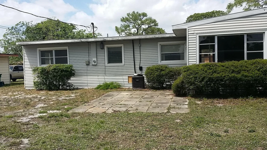 Photo of 1105 Myrtle Lane