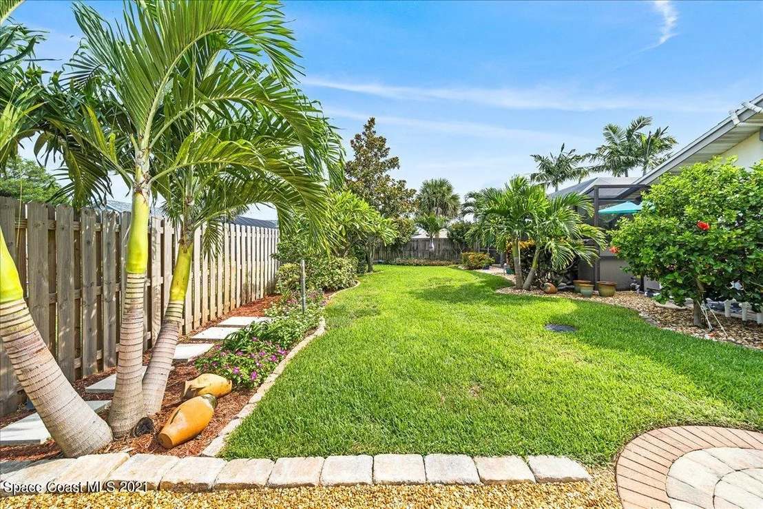 Photo of 545 Solitaire Palm Drive