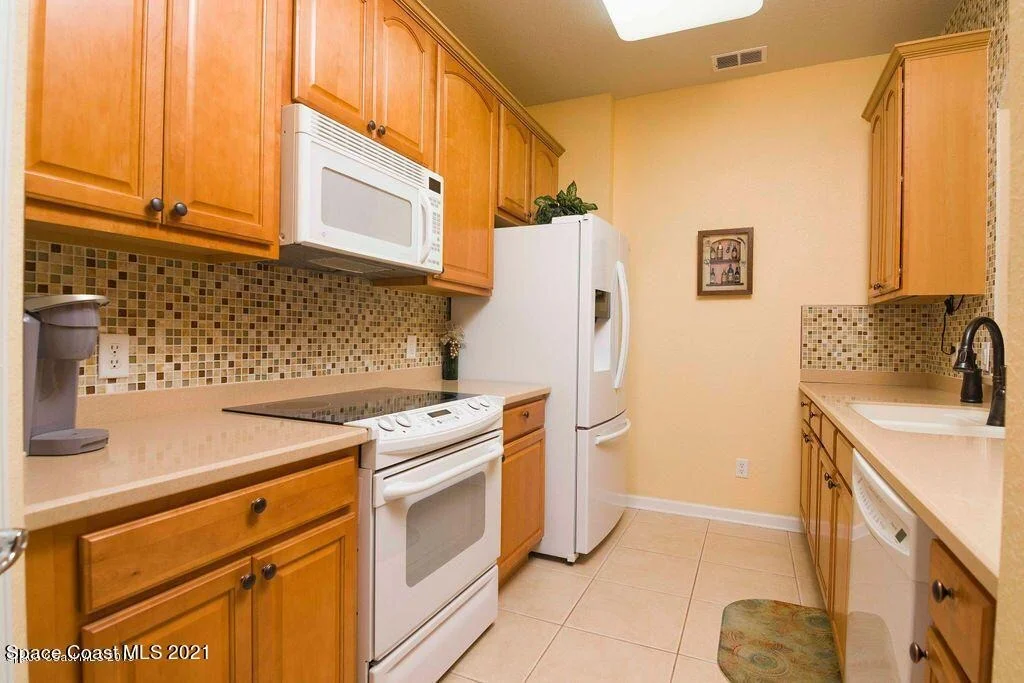 Photo of Unit 303 at 3848 Lexmark Lane