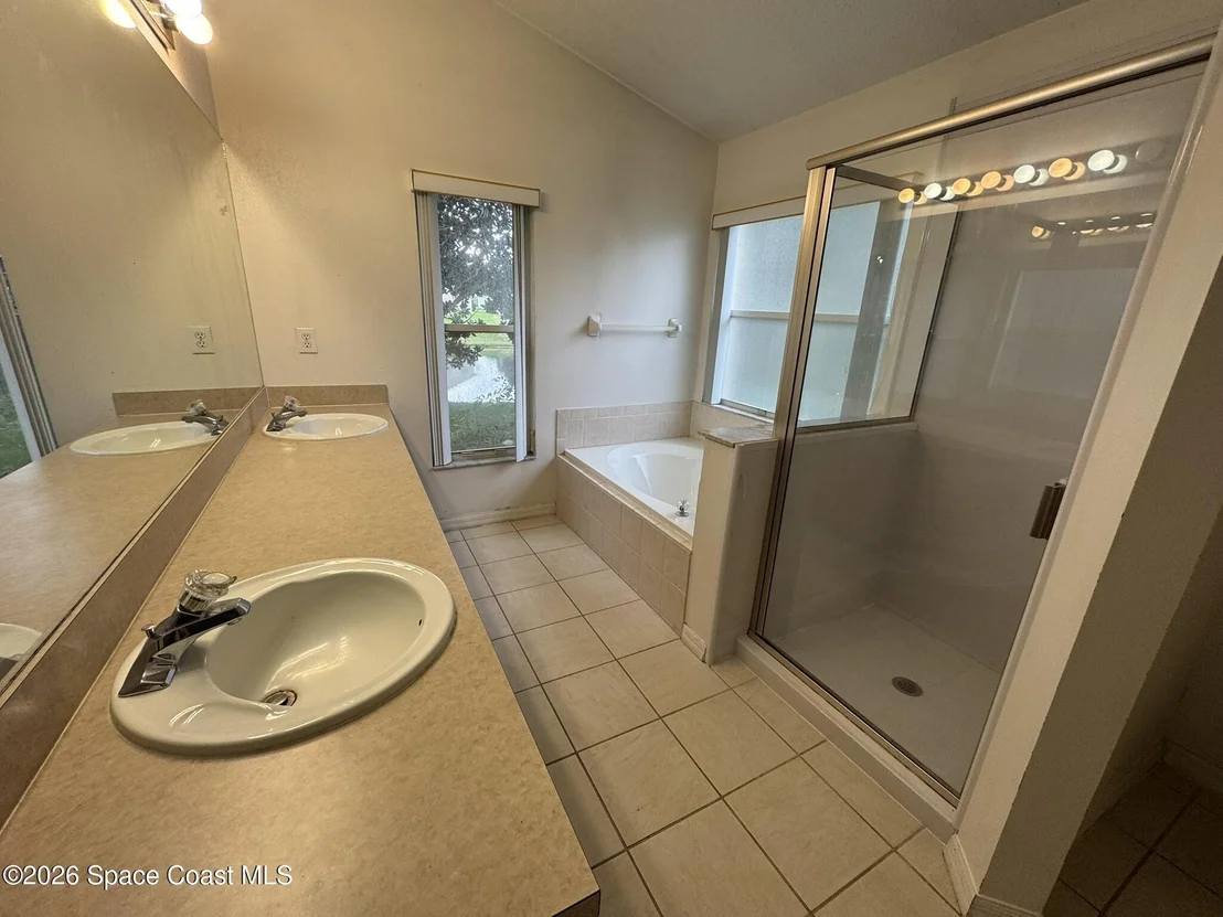 Photo of 906 Shaw Circle
