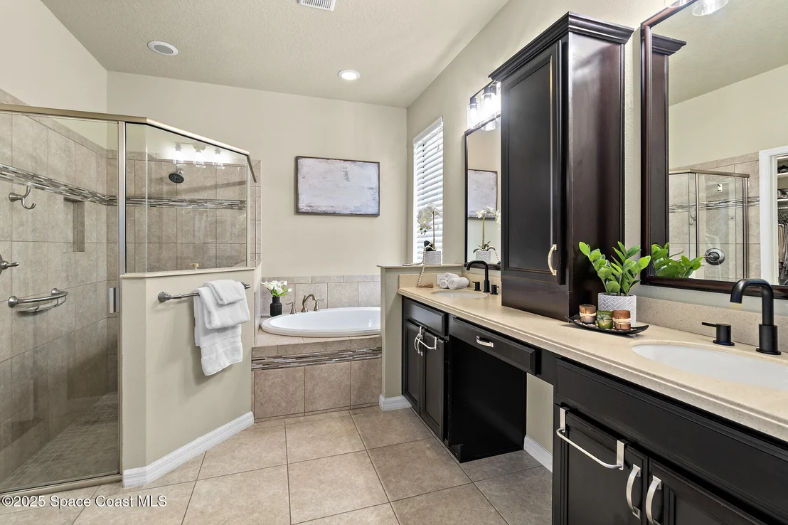 Photo of 7914 Creshire Court