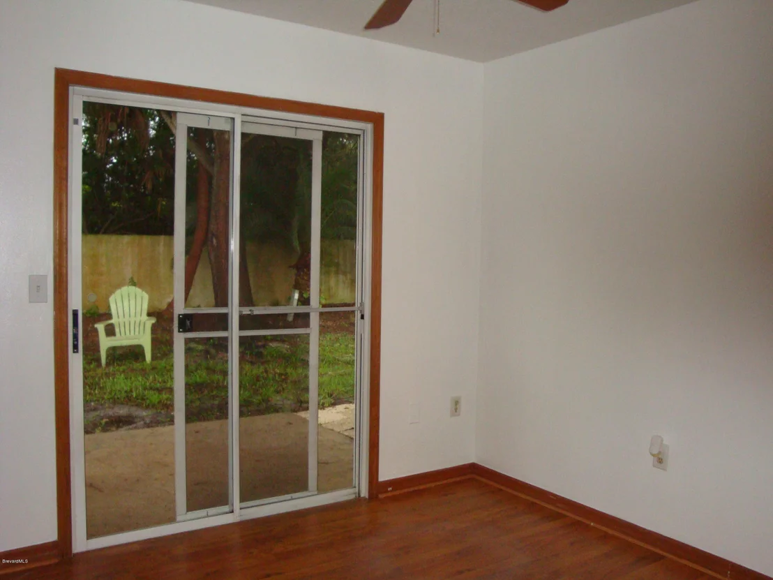 Photo of 982 S Fork Circle