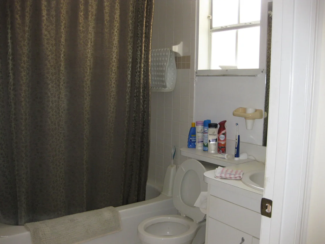 Photo of 7027 Hammock Lakes Drive
