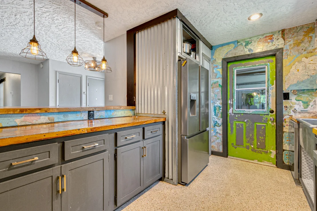Photo of 325 Apollo Drive