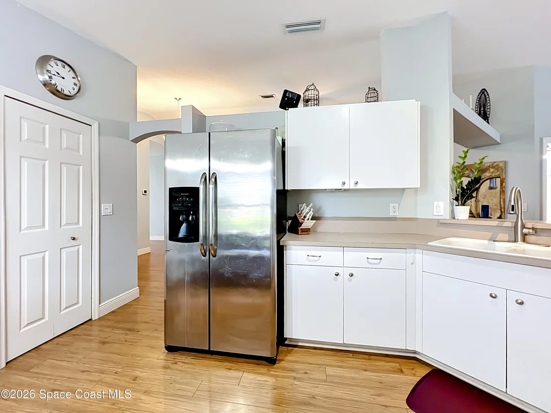 Photo of 2085 Bayhill Drive
