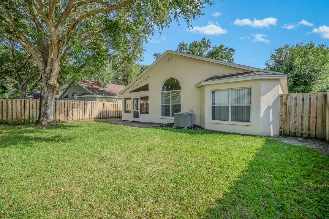 Photo of 2416 Coral Ridge Circle