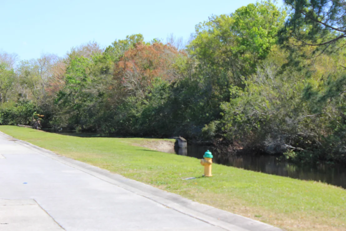 Photo of 616 Emerald Lake Drive