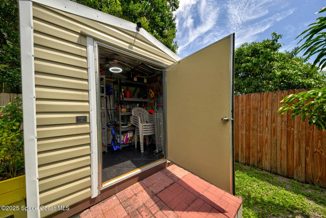 Photo of 5370 Holden Road