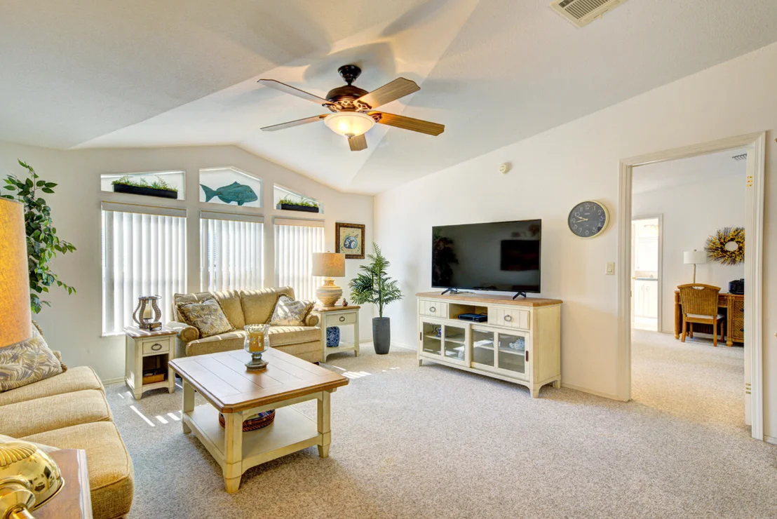 Photo of 252 Scenic Drive
