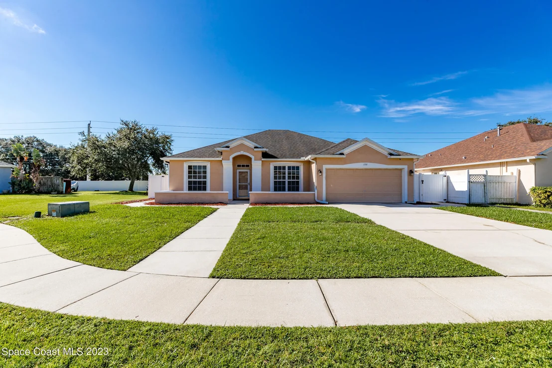 Photo of 1331 Hideaway Lane