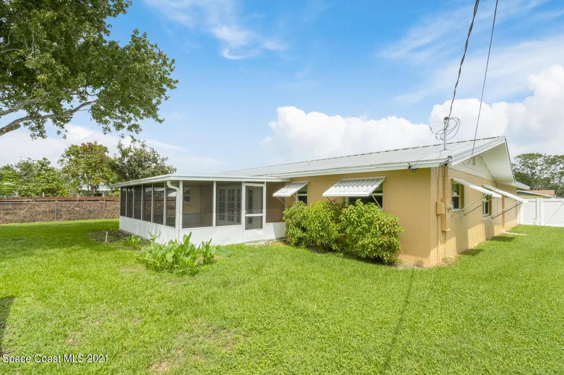 Photo of 2514 Diplomat Drive