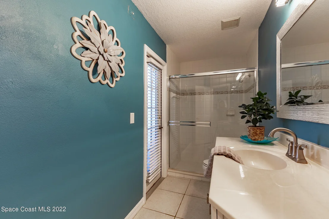 Photo of 2771 Englewood Drive