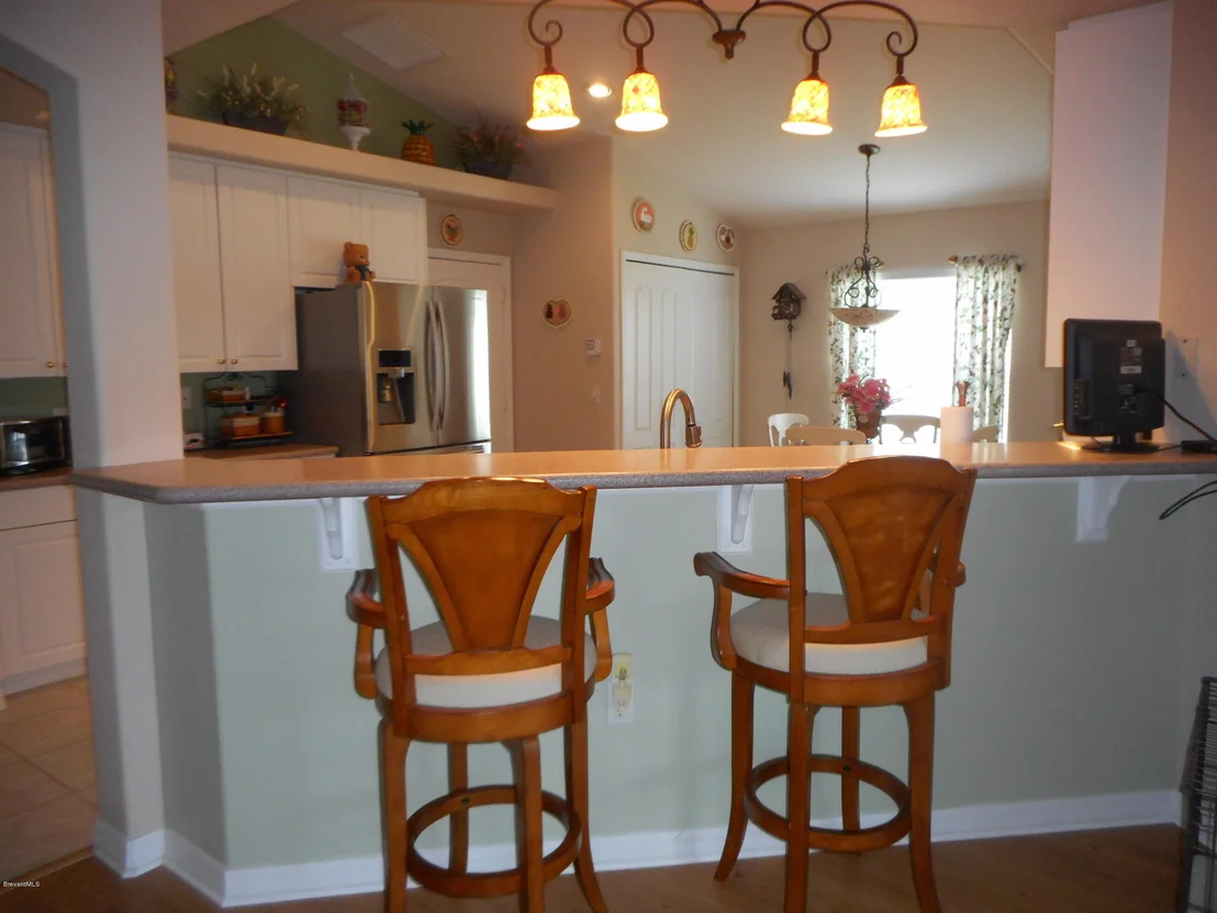 Photo of 6864 Renshaw Drive