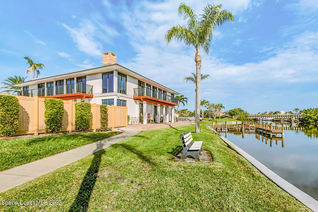 Photo of 866 Loggerhead Island Drive