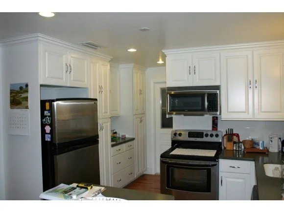 Photo of 2141 N Riverside
