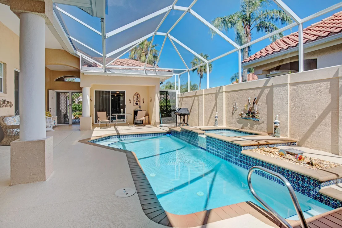 Photo of 485 Carmel Drive