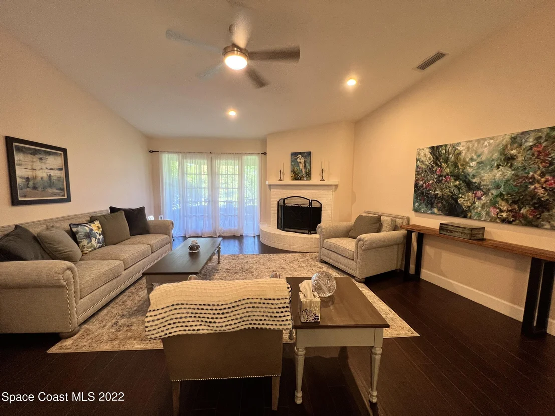 Photo of 2280 Hamlet Drive