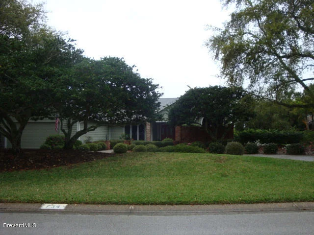 Photo of 734 Spring Lake Drive