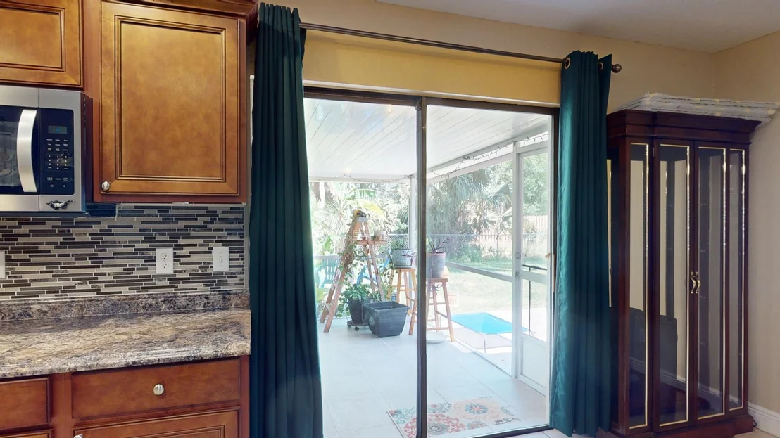 Photo of 112 E Haven Drive