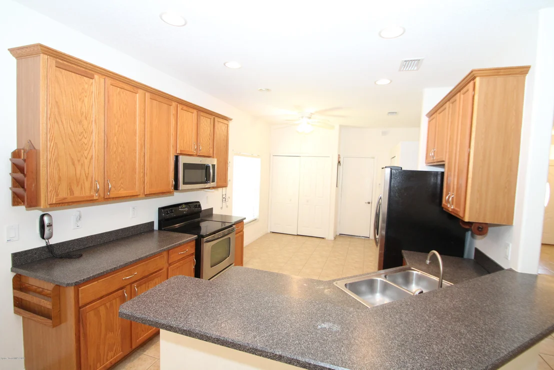 Photo of 1588 Maeve Circle