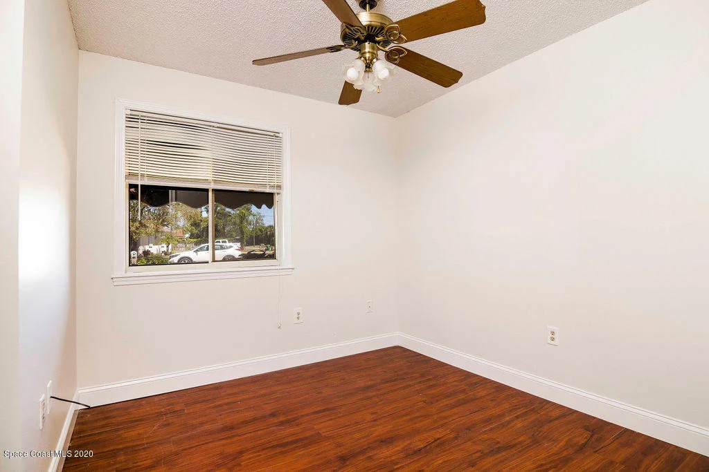Photo of 4605 Robert Street