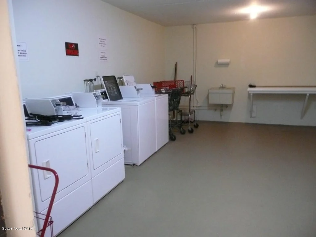 Photo of Unit 405A at 1025 Rockledge Drive
