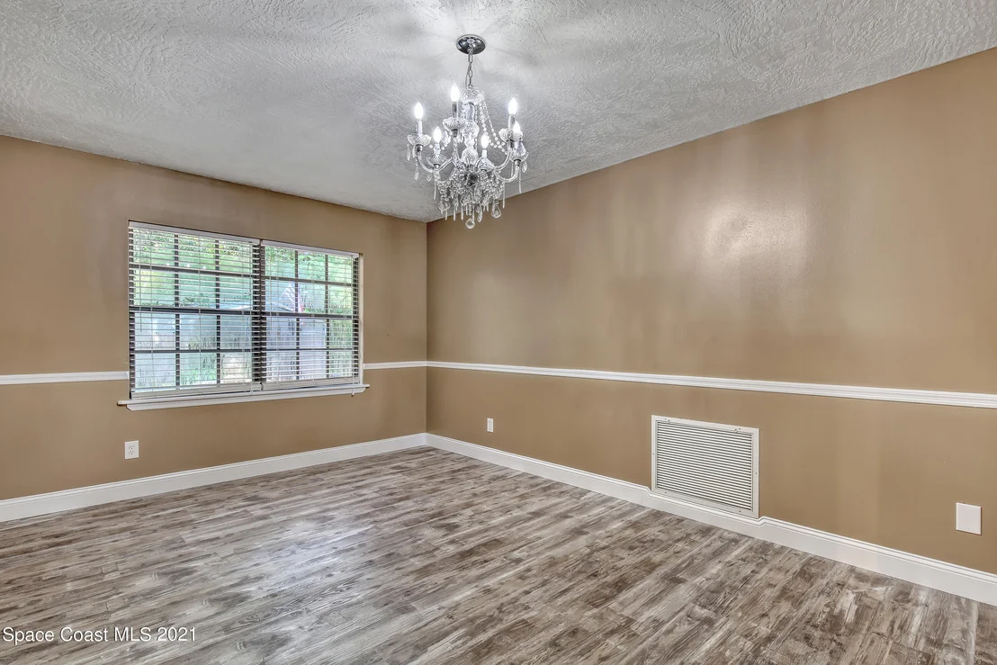 Photo of 4240 Deerwood Trail