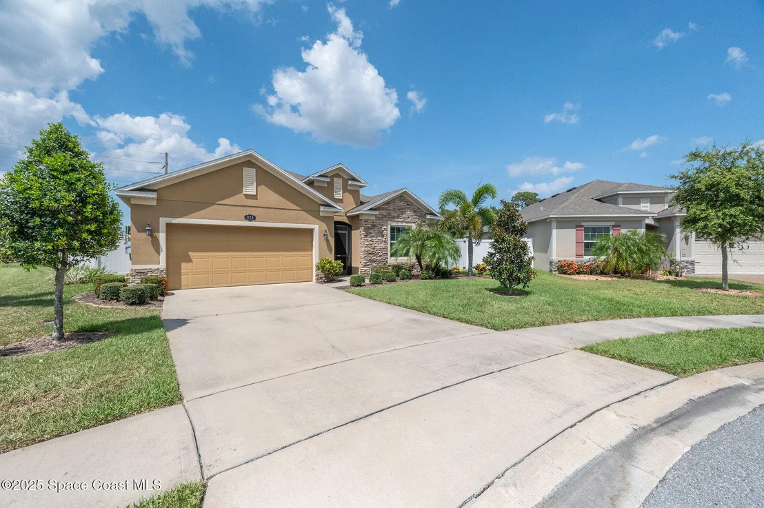 Photo of 920 Bear Lake Drive