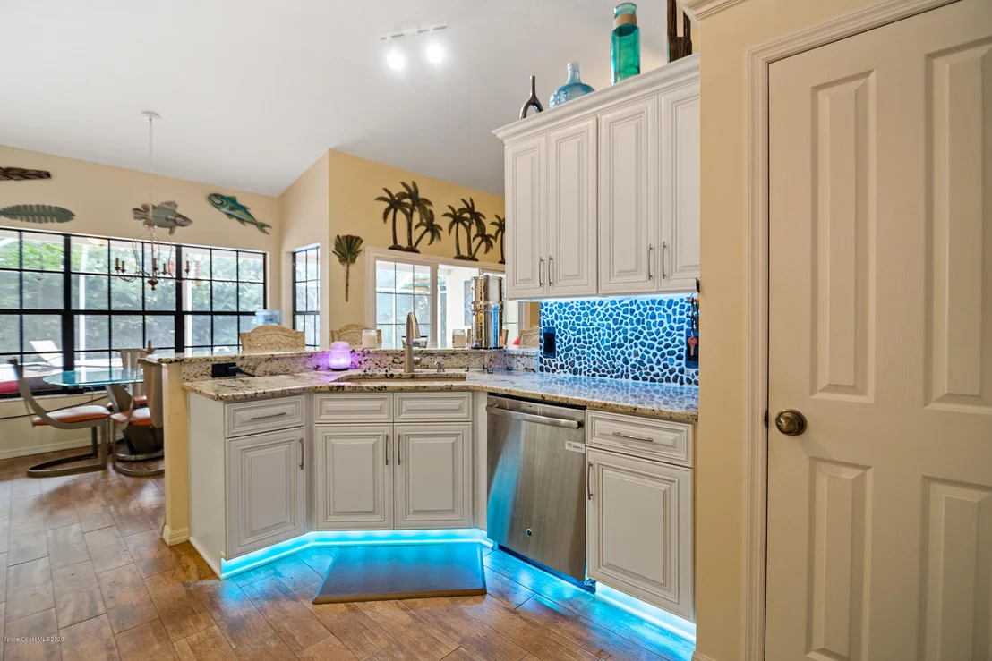 Photo of 809 Brookstone Drive