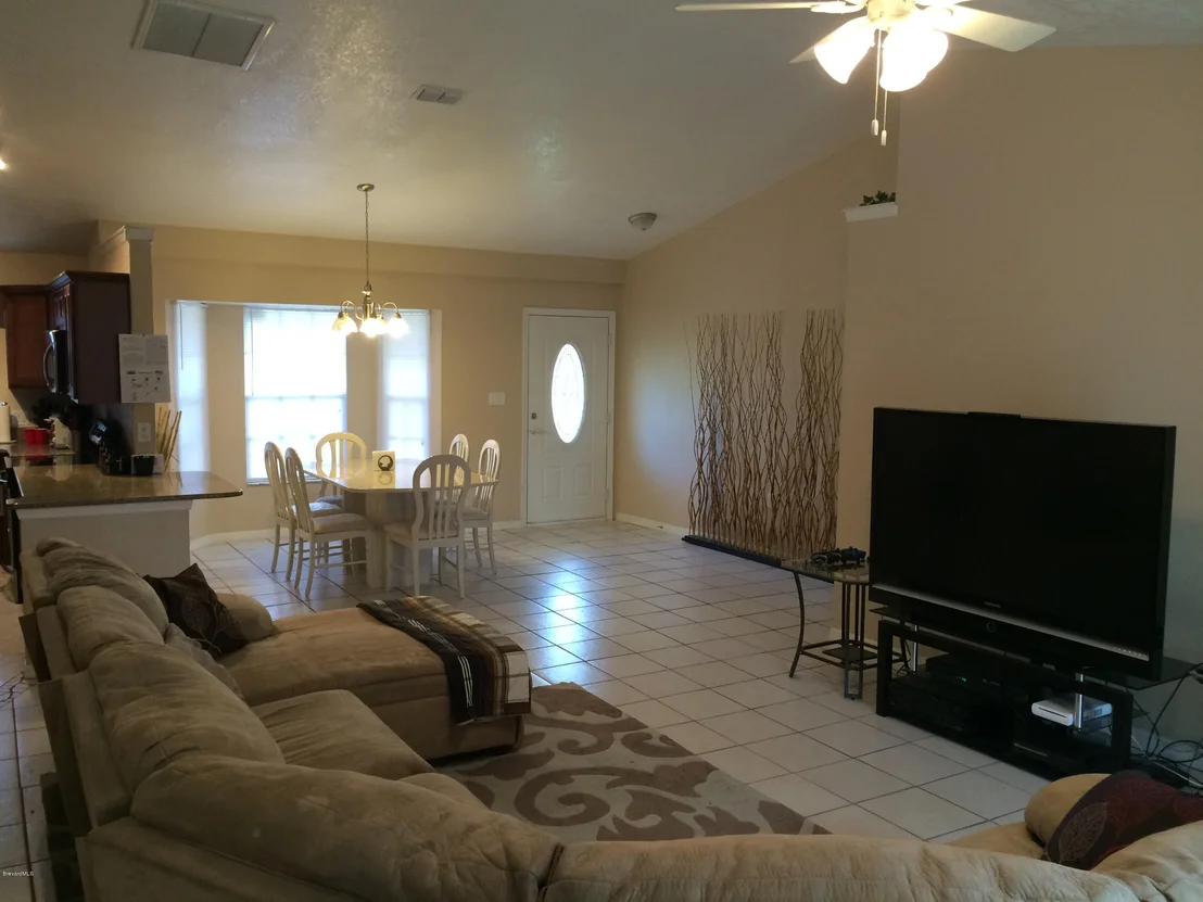 Photo of 6815 Bright Avenue