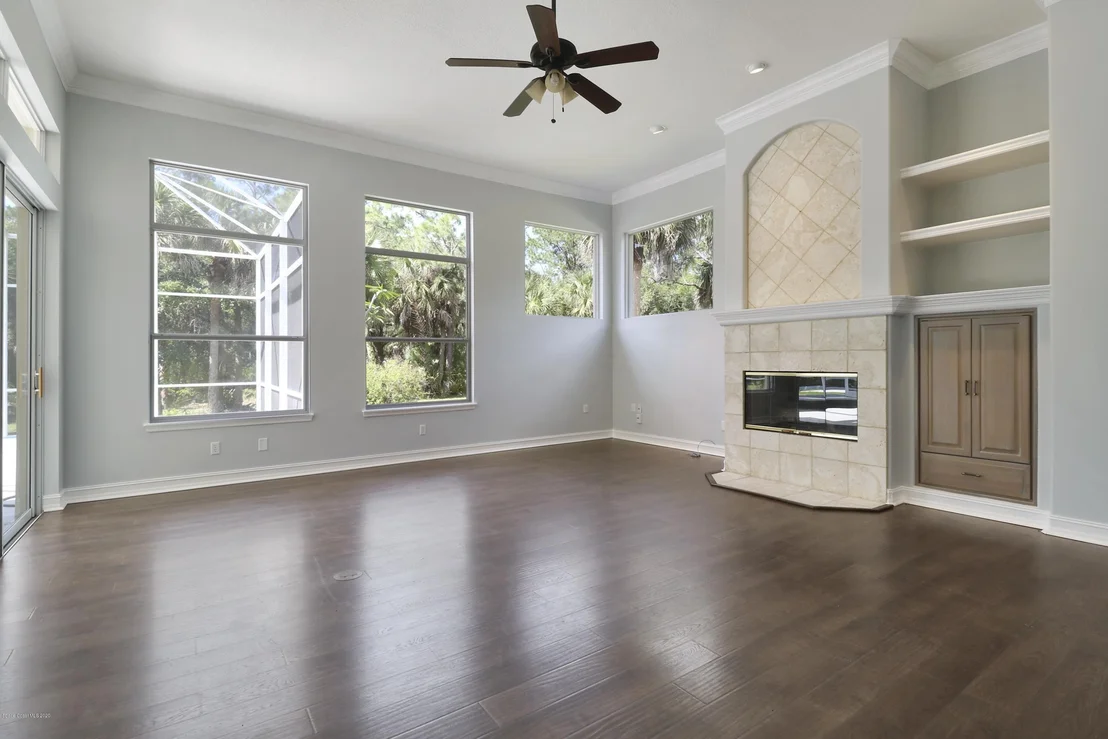Photo of 5420 Willoughby Drive