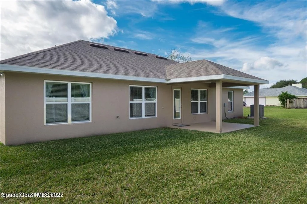 Photo of 1541 Polynesian Lane