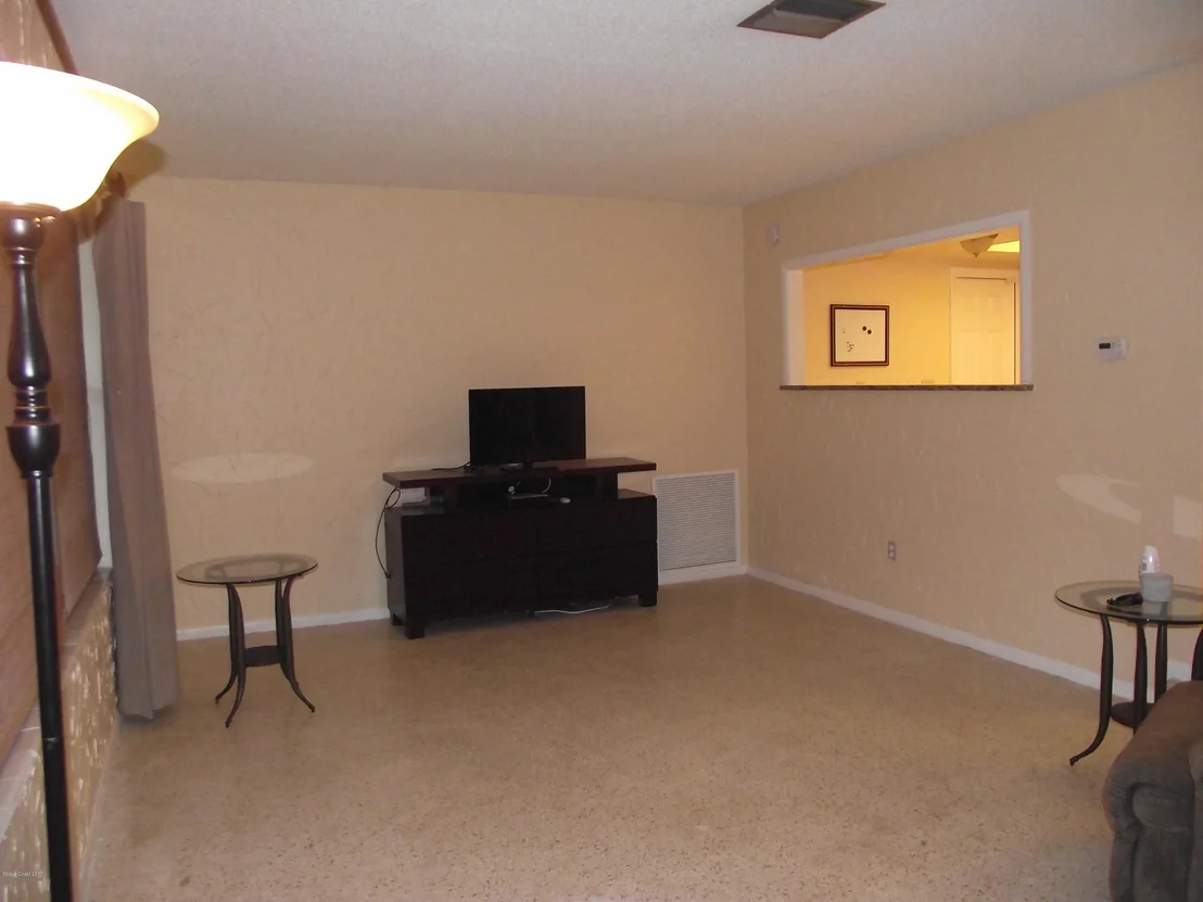 Photo of 1714 S Dodge Circle S